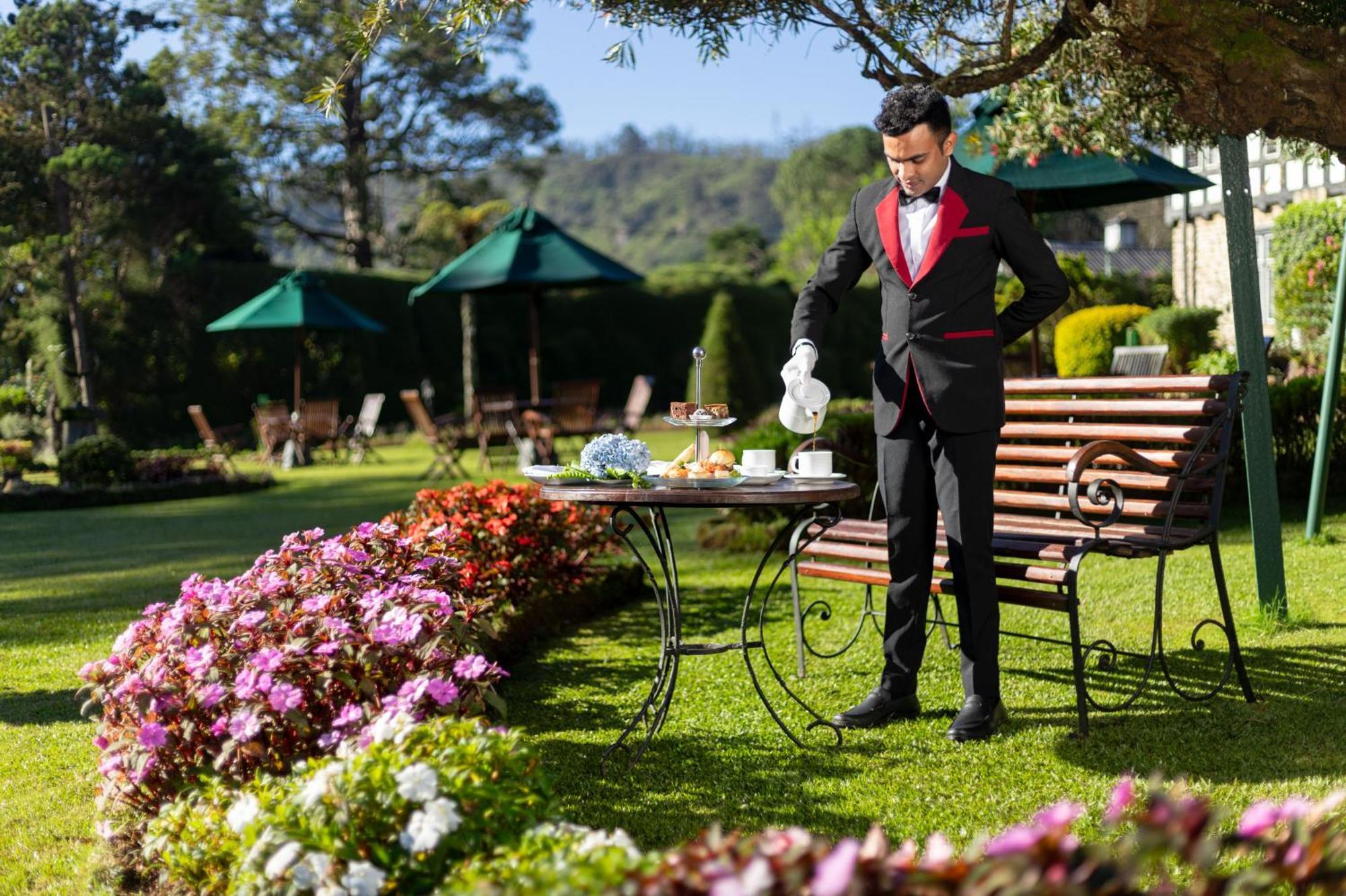 The Hill Club Βίλα Νουβάρα Ελίγια Εξωτερικό φωτογραφία